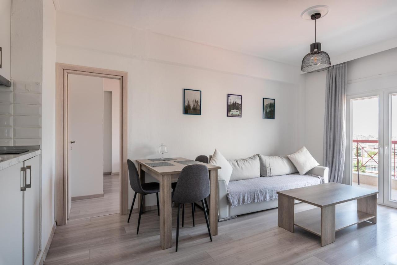 Minimalist Apartments W/ View Salonicco Esterno foto
