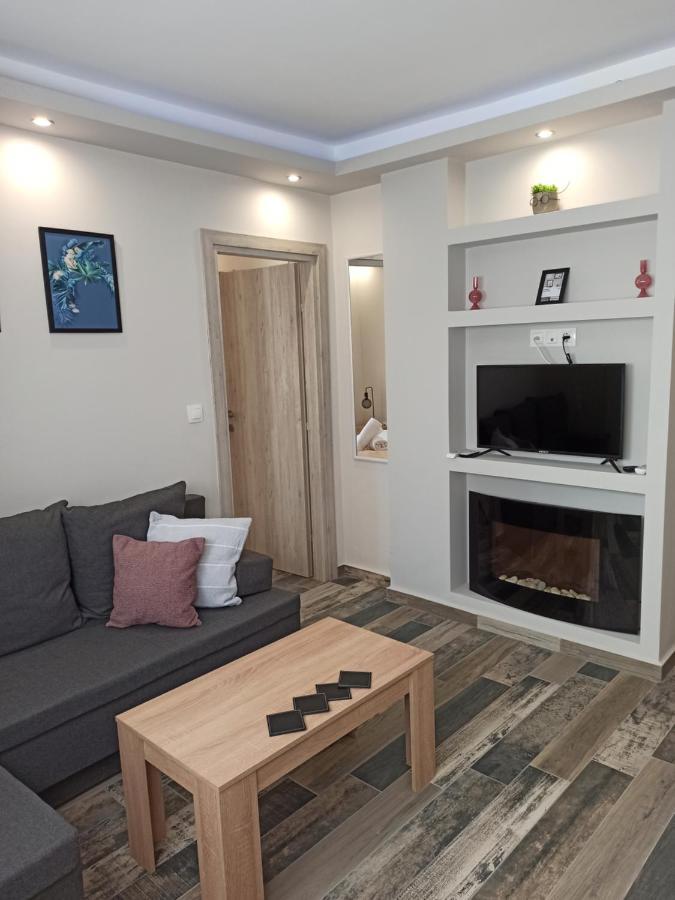Minimalist Apartments W/ View Salonicco Esterno foto