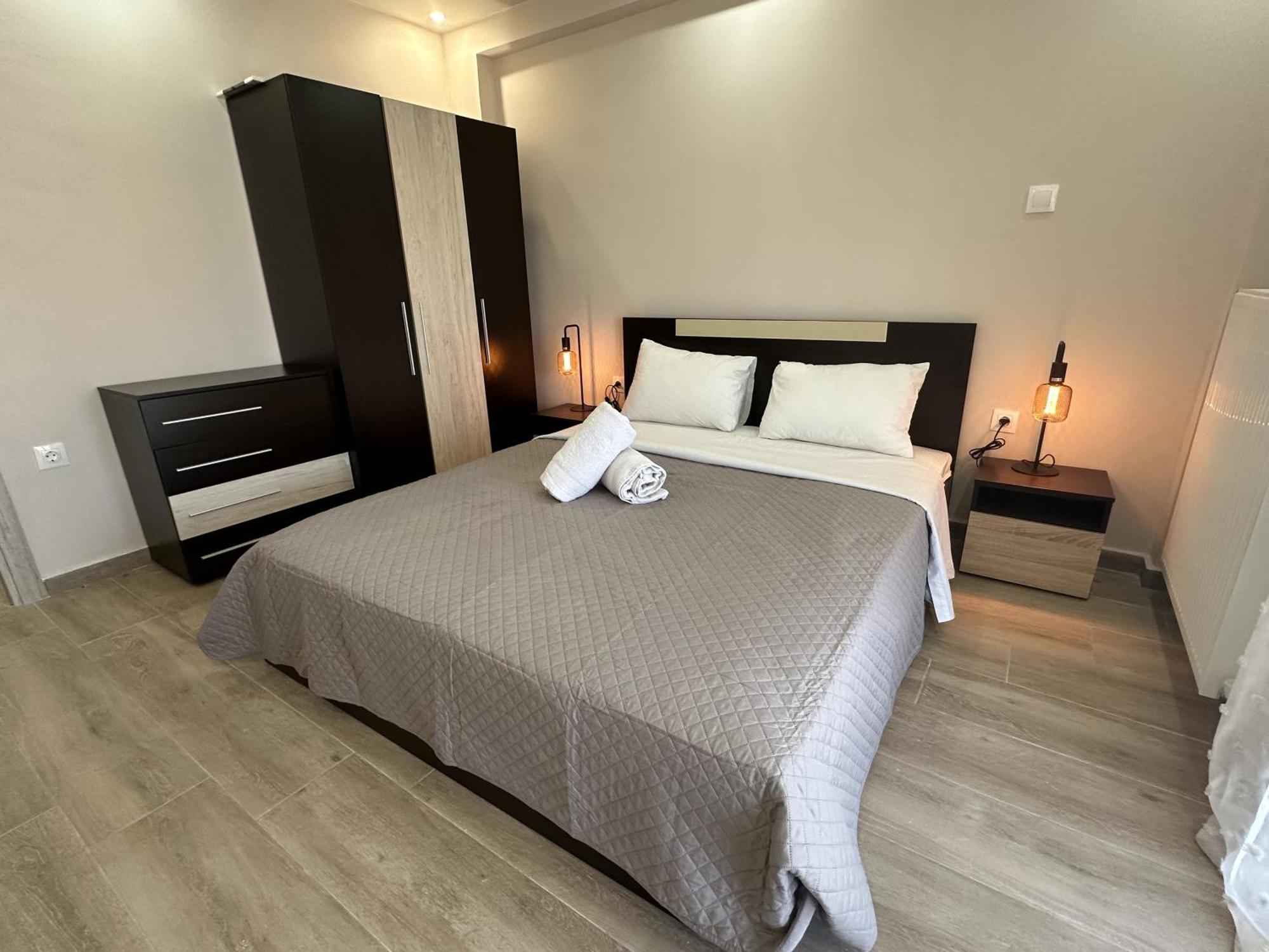 Minimalist Apartments W/ View Salonicco Esterno foto